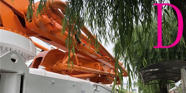 如何應(yīng)對小型混凝土泵車突發(fā)事件（一）