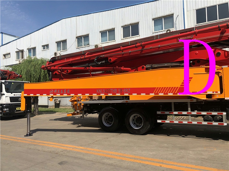 青島小型混凝土泵車(chē)價(jià)格 (2)