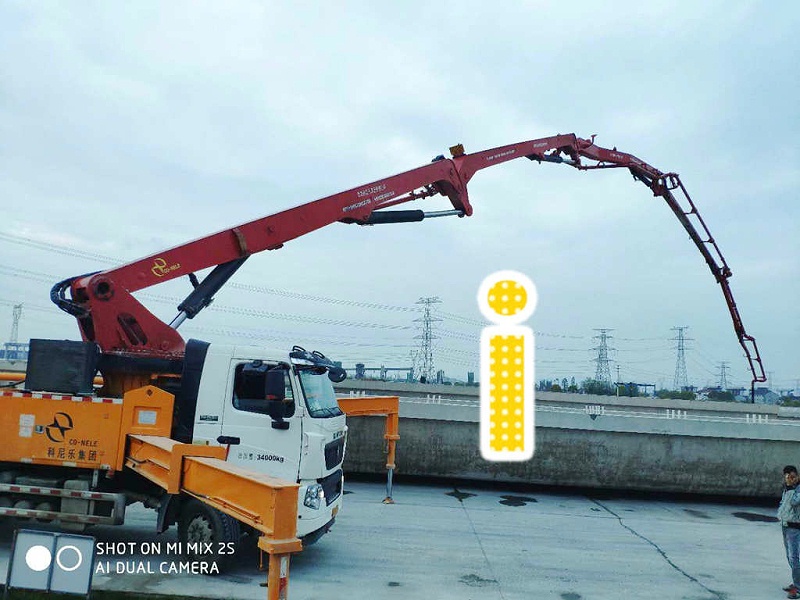 青島小型混凝土泵車價(jià)格 (4)